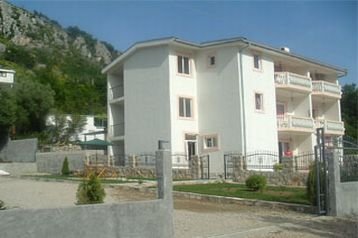 Montenegro Privát Čanj, Exterieur